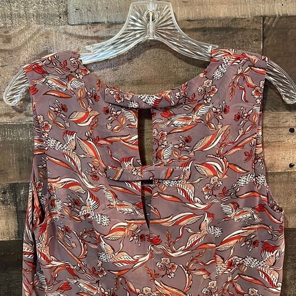 CAbi Good Luck Bird Print SleevelessBow Back Tank - Picture 6 of 7
